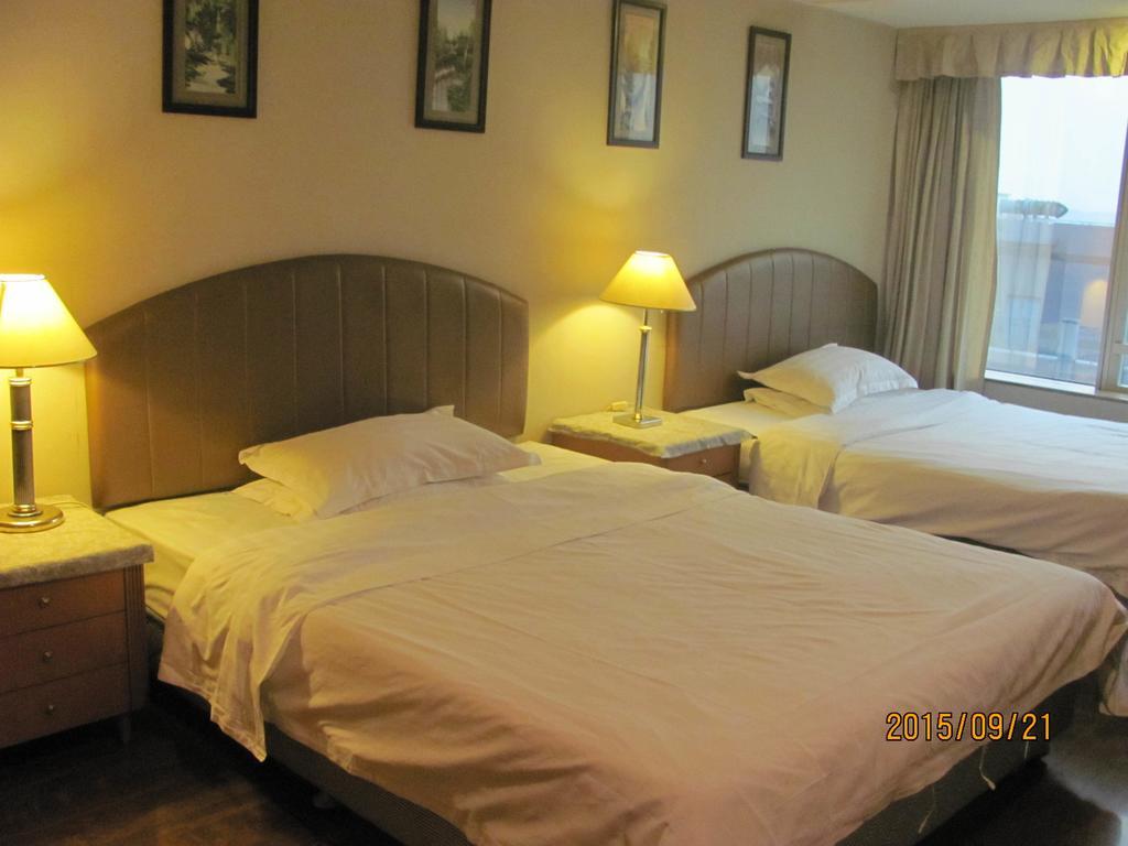 Beijing New World Cbd Apartment Room photo